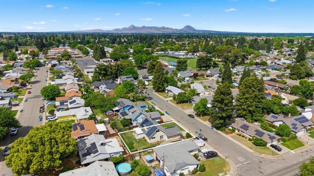 716 Aspen Dr, Yuba City, CA 95991