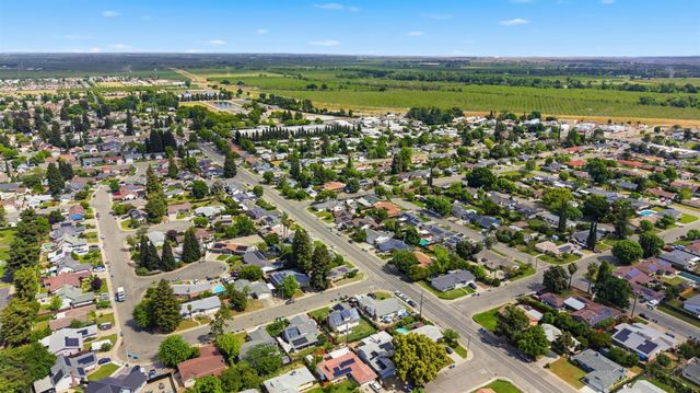 716 Aspen Dr, Yuba City, CA 95991