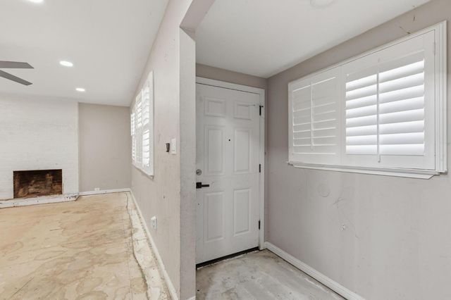 716 Aspen Dr, Yuba City, CA 95991