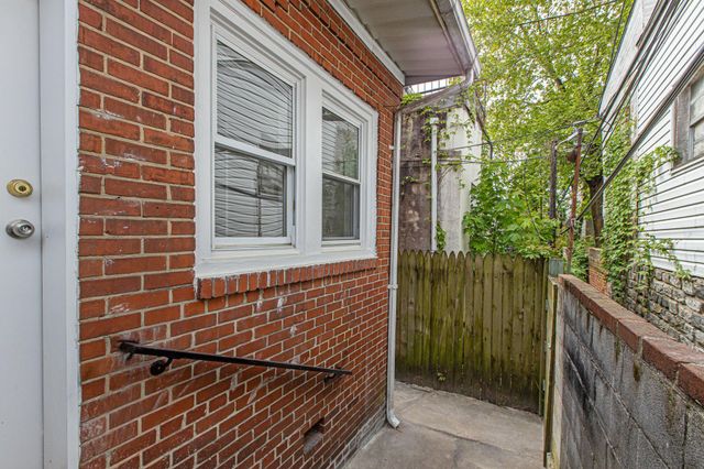 260 N SIMPSON ST, Philadelphia, PA 19139