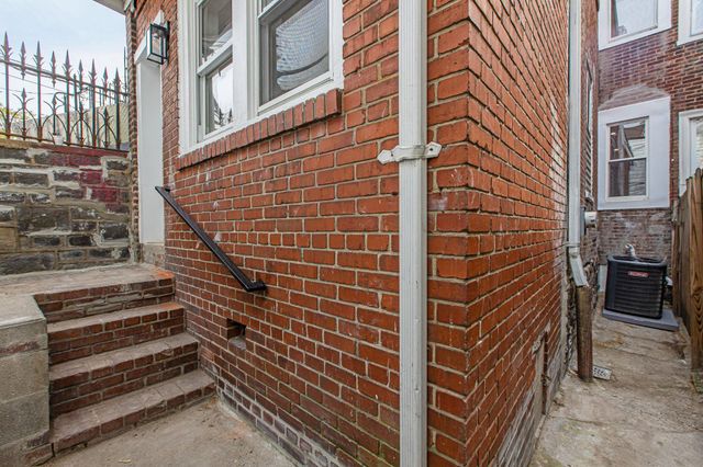260 N SIMPSON ST, Philadelphia, PA 19139