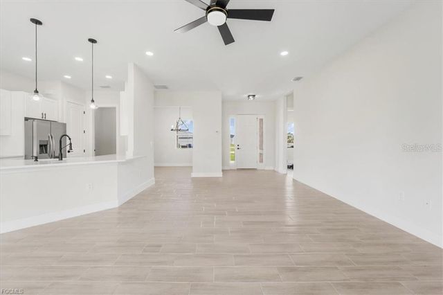 430 MERCEDES COURT, Lehigh Acres, FL 33972