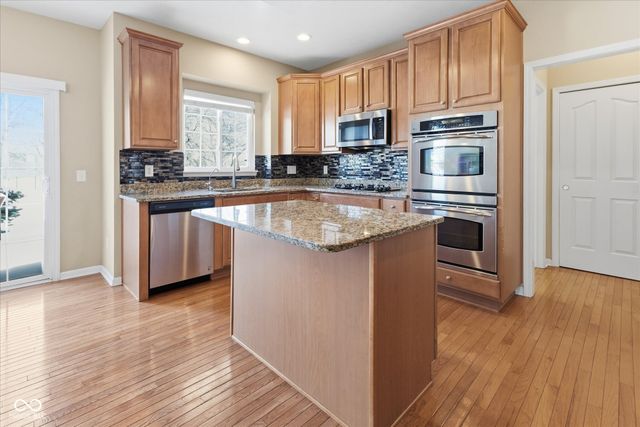 12710 Tuscany Boulevard, Carmel, IN 46032