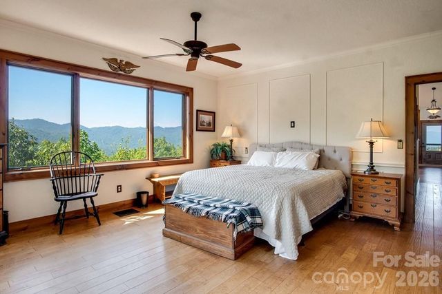 37 Jones Knob Road, Franklin, NC 28734