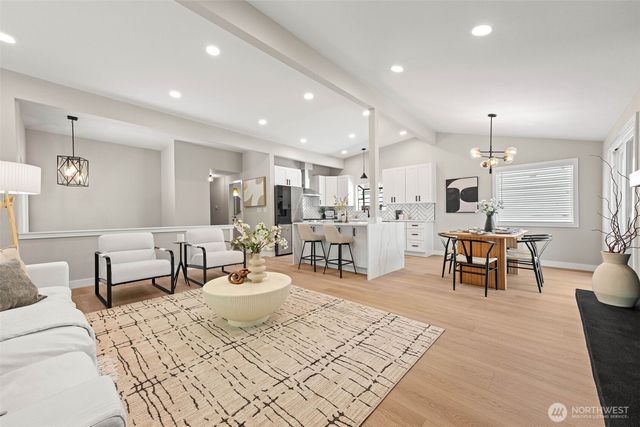 3602 24th Avenue W, Seattle, WA 98199