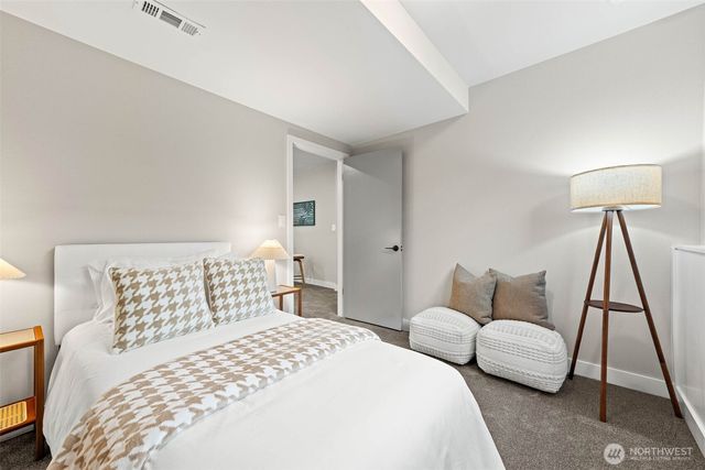 3602 24th Avenue W, Seattle, WA 98199