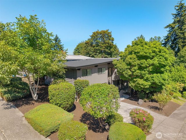 3602 24th Avenue W, Seattle, WA 98199