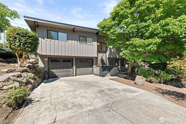 3602 24th Avenue W, Seattle, WA 98199