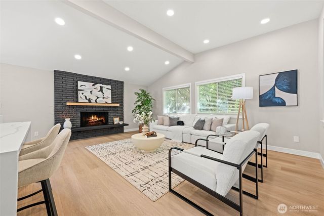 3602 24th Avenue W, Seattle, WA 98199