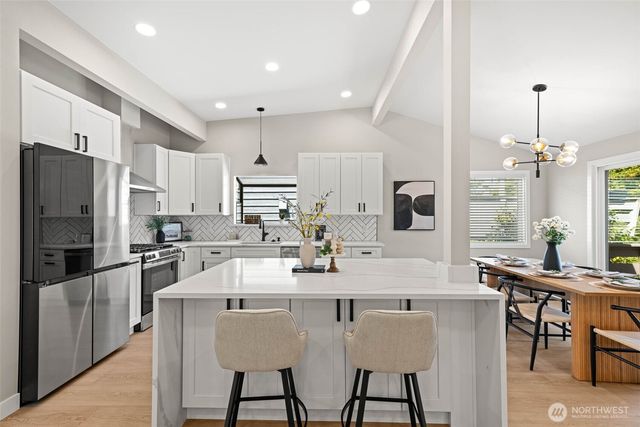 3602 24th Avenue W, Seattle, WA 98199