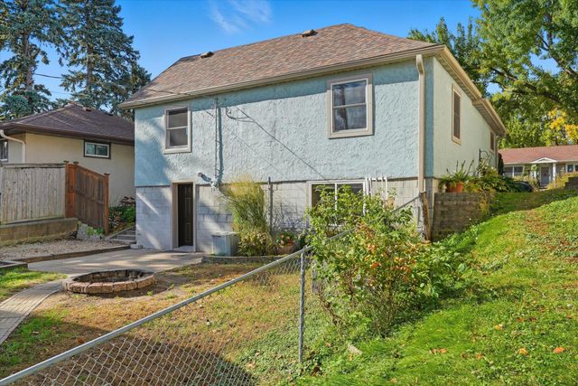 118 11th Avenue N, South Saint Paul, MN 55075