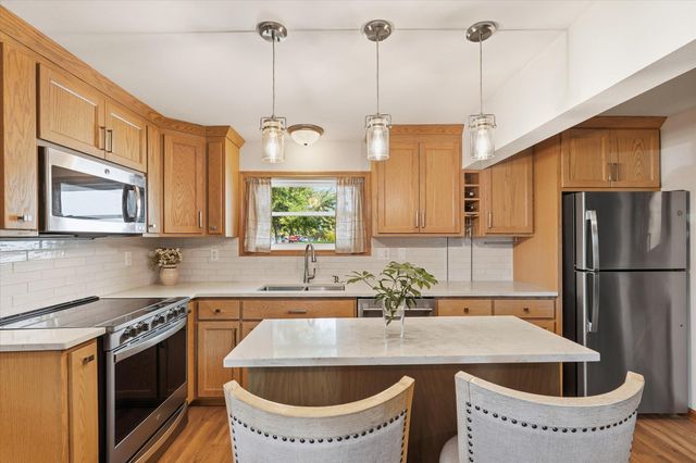 118 11th Avenue N, South Saint Paul, MN 55075