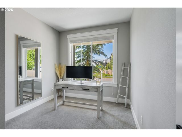 12170 Sw 173RD Ter, Beaverton, OR 97007