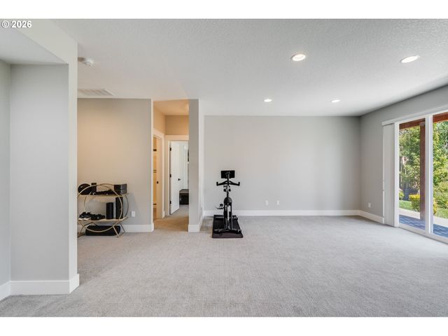 12170 Sw 173RD Ter, Beaverton, OR 97007