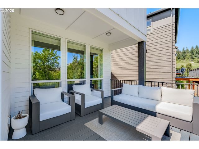 12170 Sw 173RD Ter, Beaverton, OR 97007