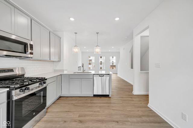 4502 Yellowwood Avenue, Brownsburg, IN 46112