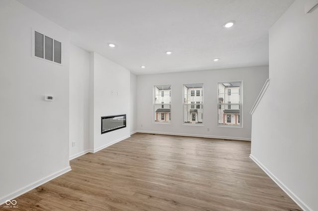 4502 Yellowwood Avenue, Brownsburg, IN 46112