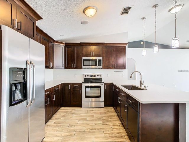 3194 WINDMILL POINT BOULEVARD, Kissimmee, FL 34746