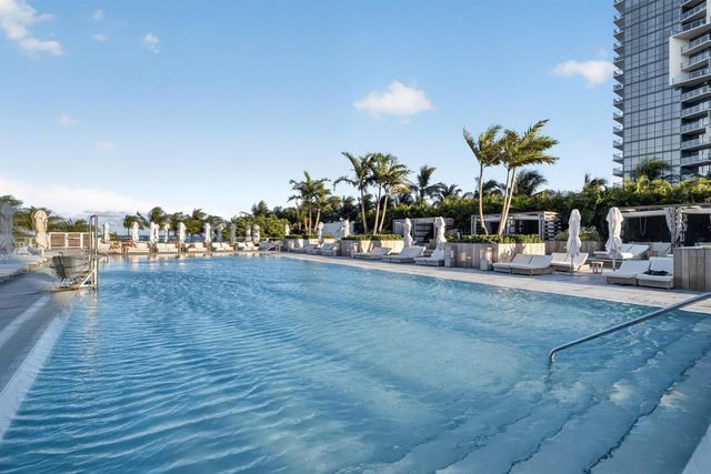 2301 Collins Avenue 1015, Miami Beach, FL 33139