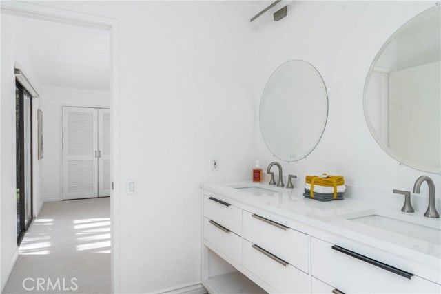 1123 E El Cid, Palm Springs, CA 92262