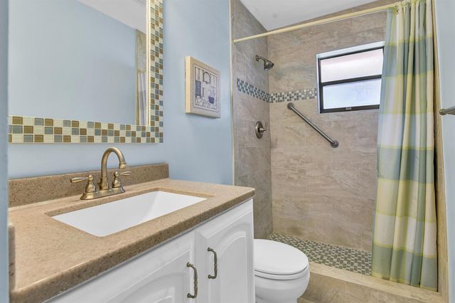 4450 Nutmeg Tree Lane A, Boynton Beach, FL 33436