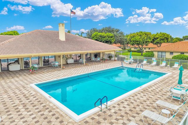 4450 Nutmeg Tree Lane A, Boynton Beach, FL 33436