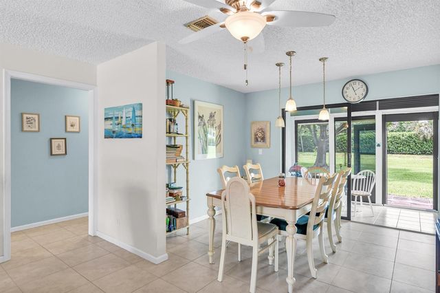 4450 Nutmeg Tree Lane A, Boynton Beach, FL 33436
