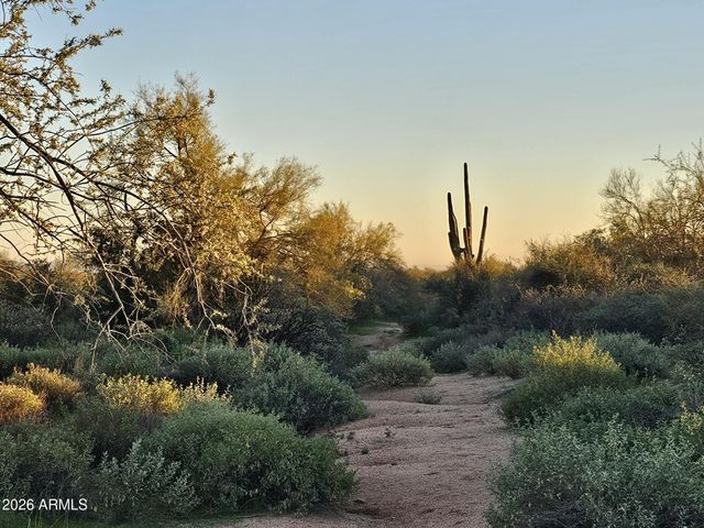 32XXX N 162ND Street F, Scottsdale, AZ 85262