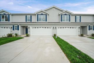9563 E Luebcke Lane, Crown Point, IN 46307