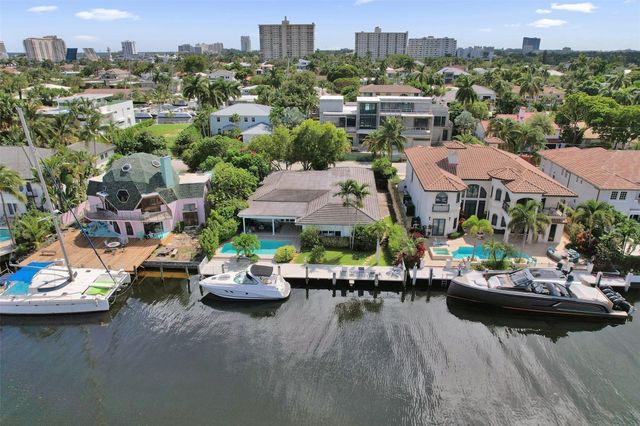 2427 Sea Island Drive, Fort Lauderdale, FL 33301