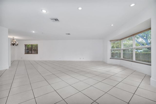 2427 Sea Island Drive, Fort Lauderdale, FL 33301
