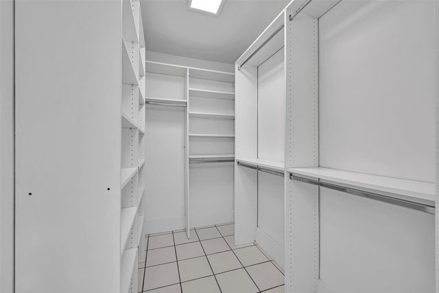 2427 Sea Island Drive, Fort Lauderdale, FL 33301