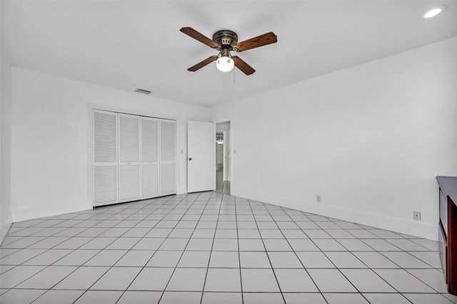 2427 Sea Island Drive, Fort Lauderdale, FL 33301