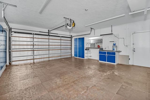 2427 Sea Island Drive, Fort Lauderdale, FL 33301