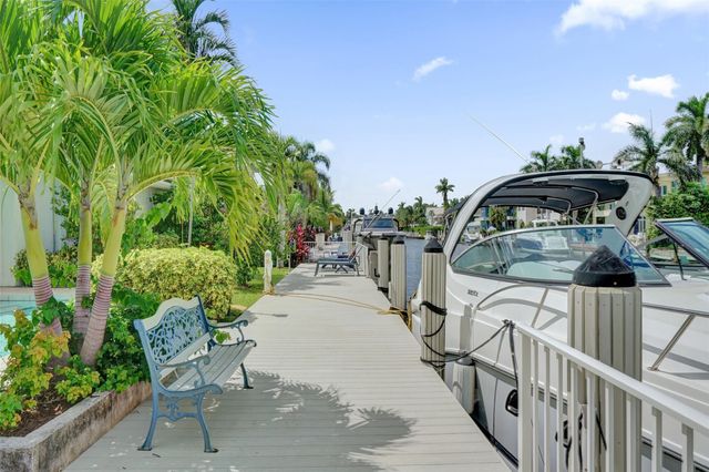 2427 Sea Island Drive, Fort Lauderdale, FL 33301