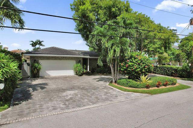 2427 Sea Island Drive, Fort Lauderdale, FL 33301