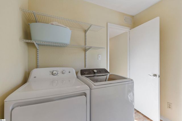 155 Ingleoak Lane, Greenville, SC 29615