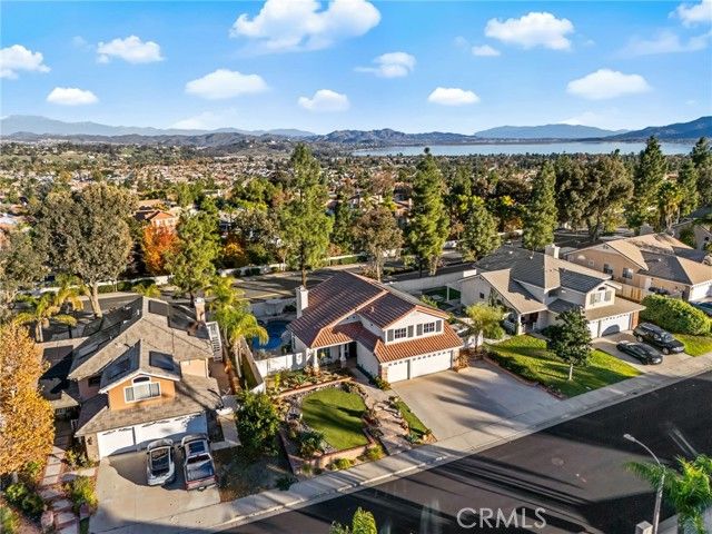 29110 Wayfarer Lane, Lake Elsinore, CA 92530