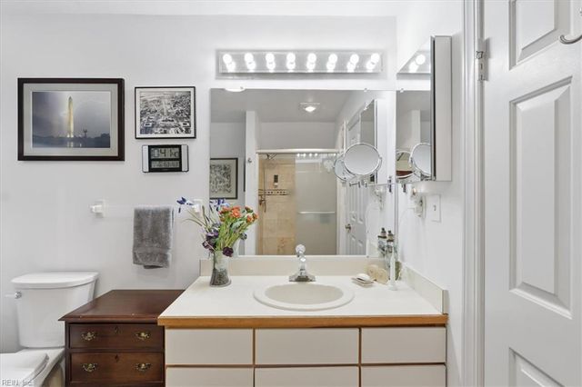 604 Fort Raleigh DR, Virginia Beach, VA 23451