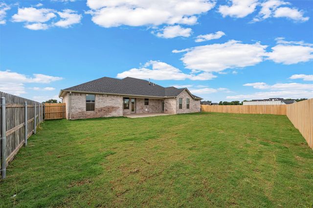 132 Water View Lane, Robinson, TX 76706