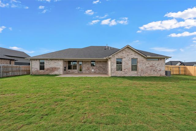 132 Water View Lane, Robinson, TX 76706