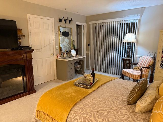 6370 Parris Bridge Road, Chesnee, SC 29323