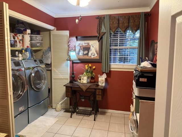 6370 Parris Bridge Road, Chesnee, SC 29323