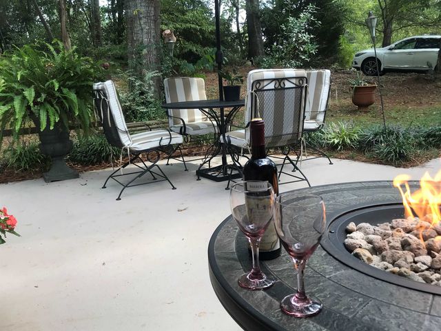 6370 Parris Bridge Road, Chesnee, SC 29323
