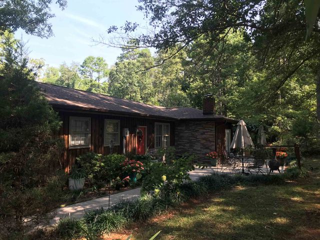 6370 Parris Bridge Road, Chesnee, SC 29323