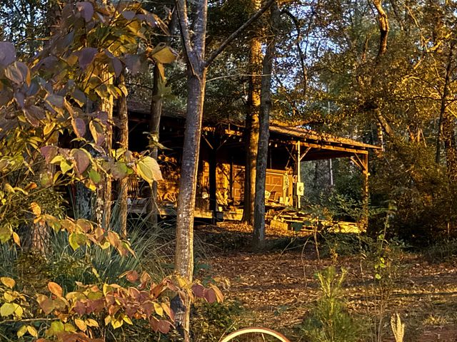 6370 Parris Bridge Road, Chesnee, SC 29323