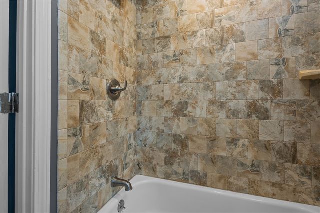 9 Emelia Street, Johnston, RI 02919