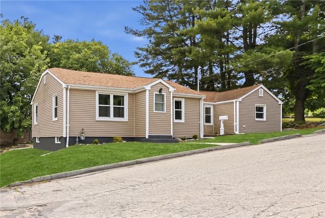 9 Emelia Street, Johnston, RI 02919