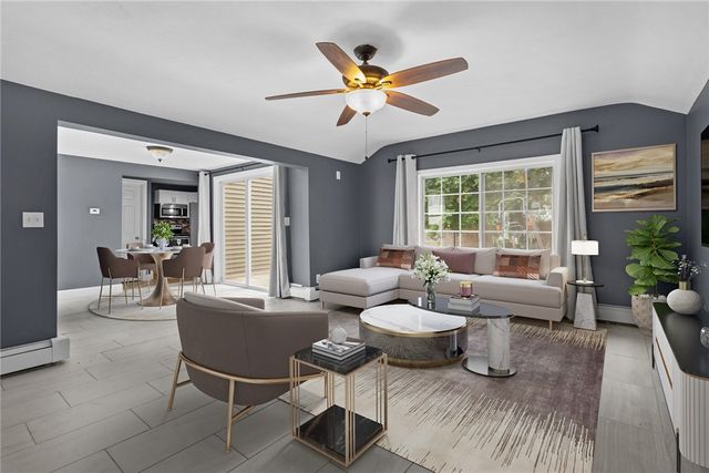 9 Emelia Street, Johnston, RI 02919