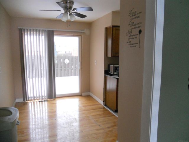 8206 FARNUM Avenue, Warren, MI 48093